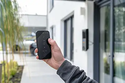 Smart Garage Door Openers: The Must‑Have Upgrade for Jacksonville Homes